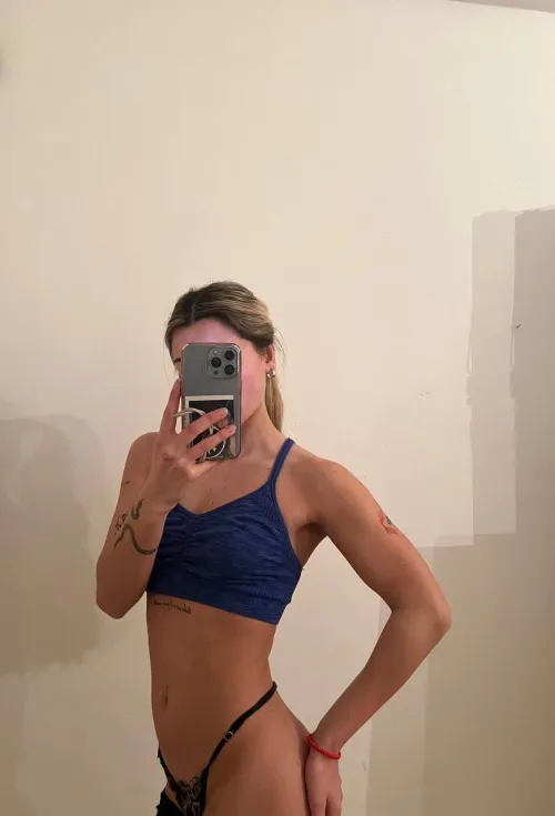 Thumbnail NoMeasurement5015's Ready-to-Go Gym Look | Croptopgirls