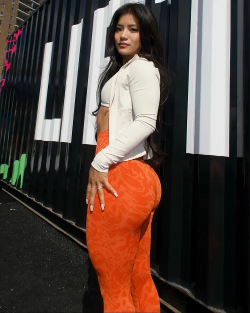 Thumbnail Tight Orange Leggings Style by msdumpling - figurephilosopher