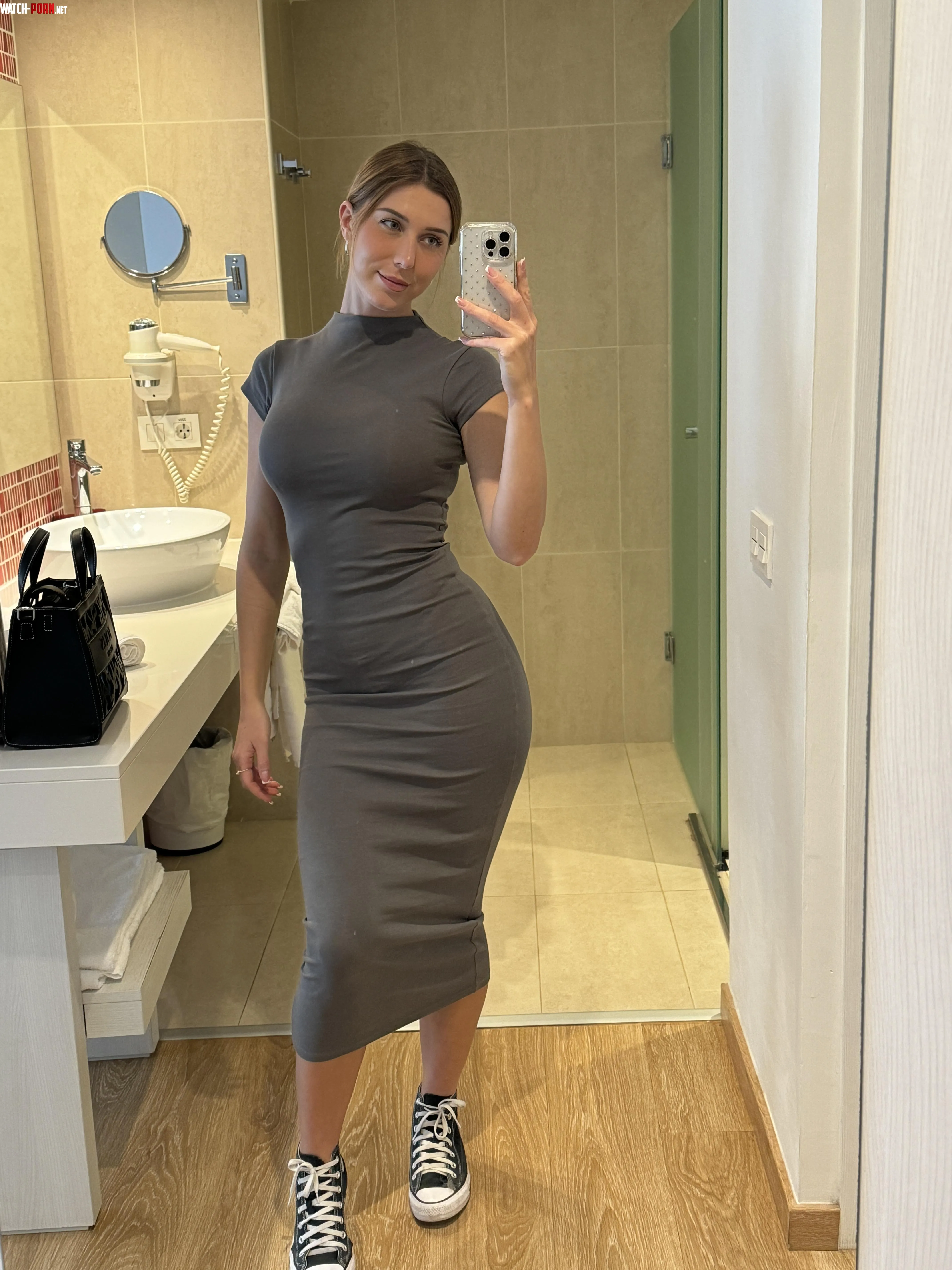 Does this suits well my curves by bubblyybrooke