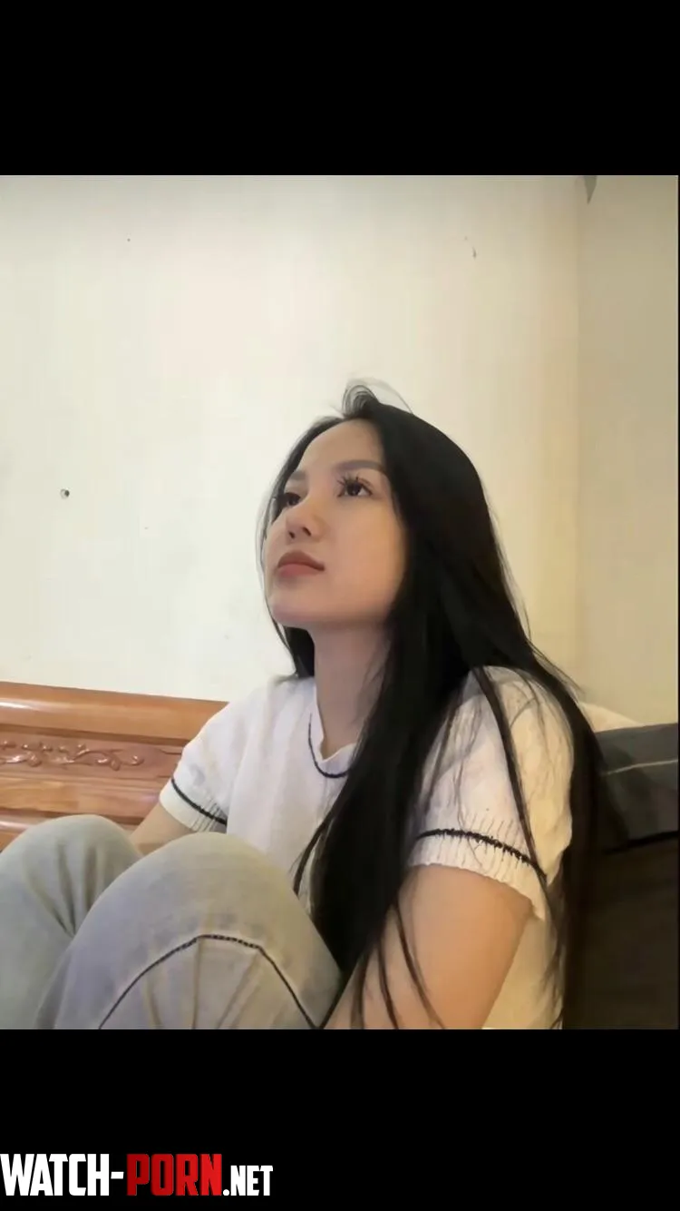 Please can someone confirm if this is porn  by ReceptionFree2527