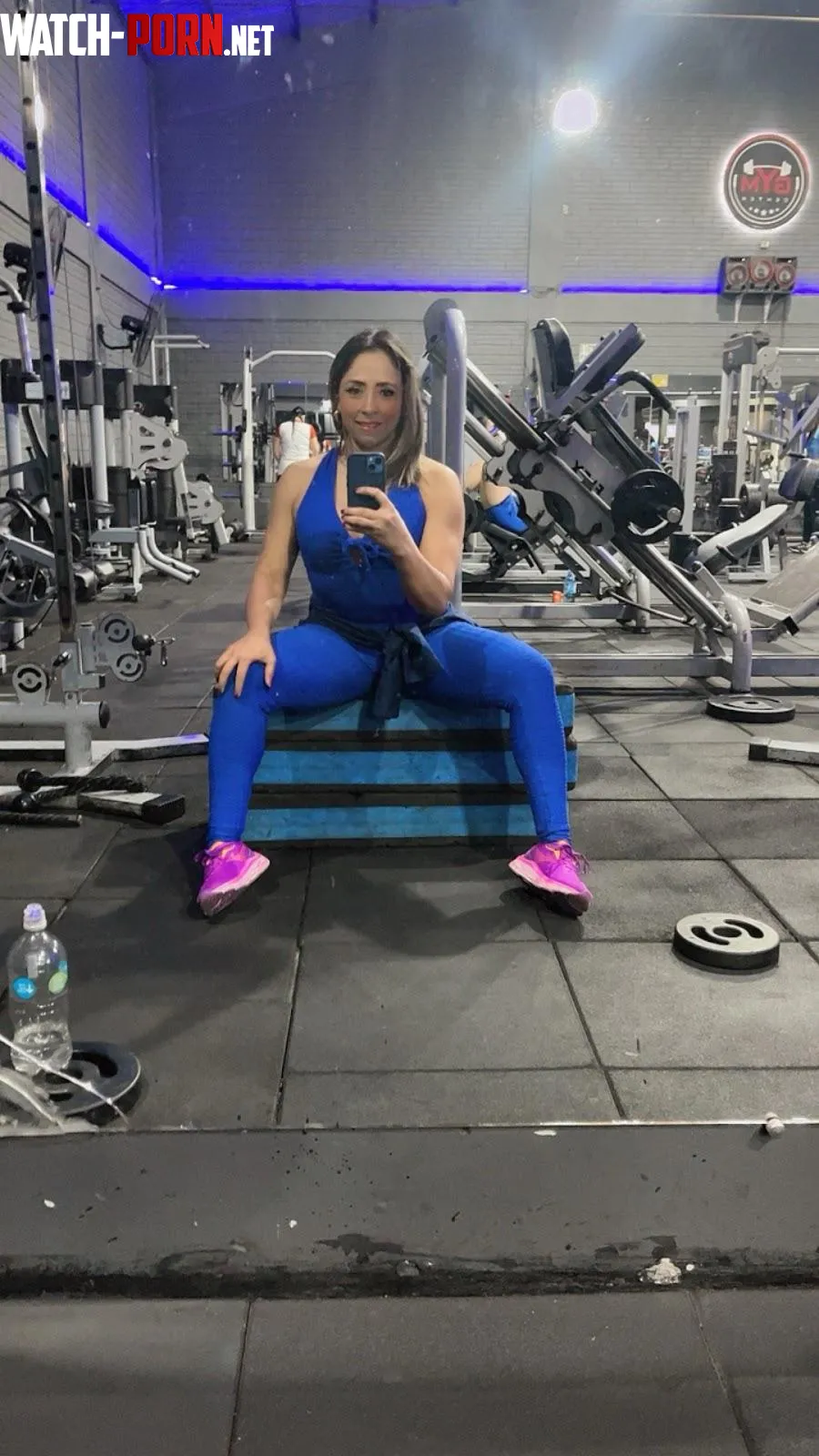 Gym selfie vibes by girlypinkyx