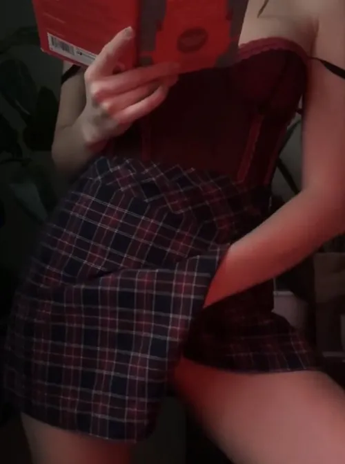 Thumbnail Sensual Distractions: Thoughts on Desire with MacaroonGlittering67