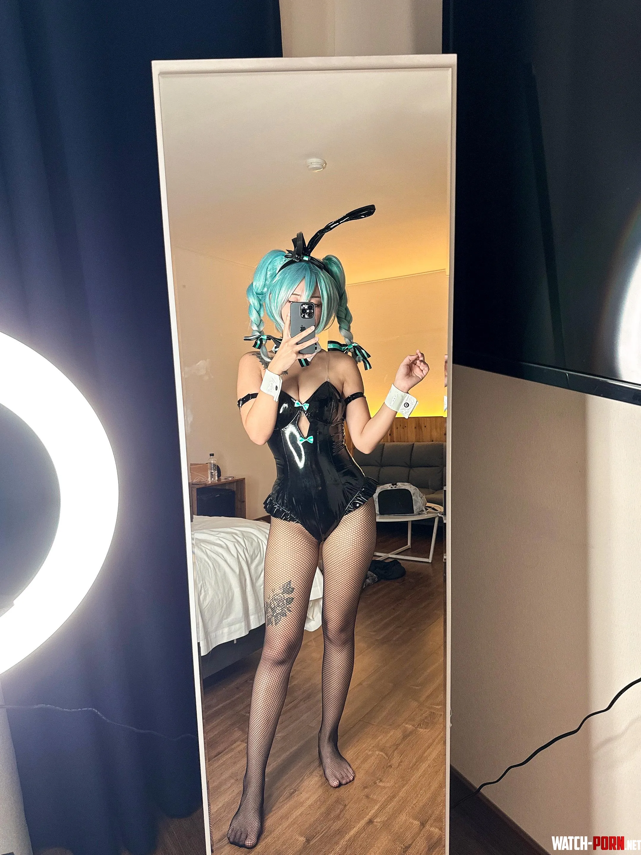 latex cant go wrong D by goodnite_yui