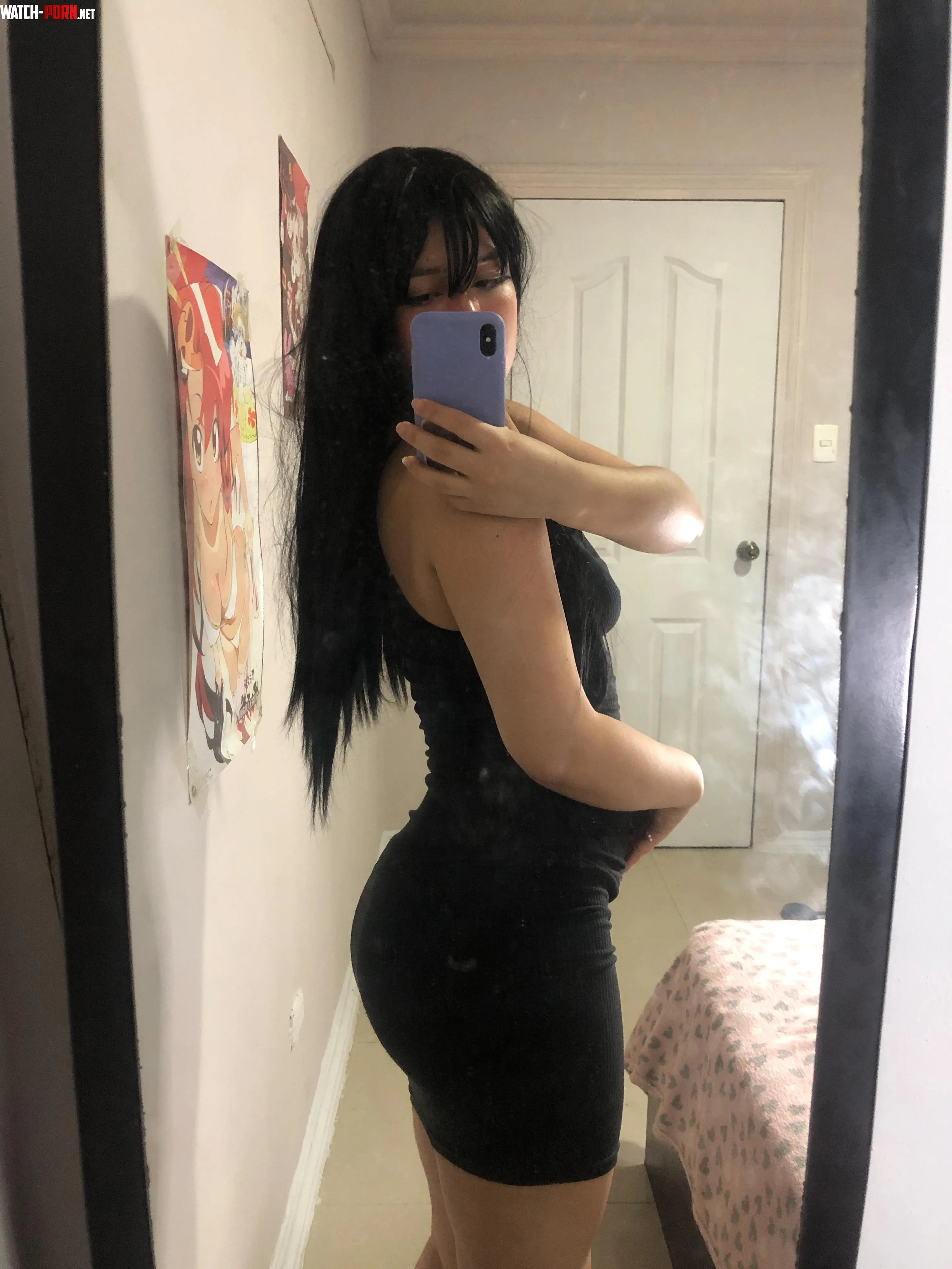 Is it true that black dresses are a turnon for men by Rebawinter