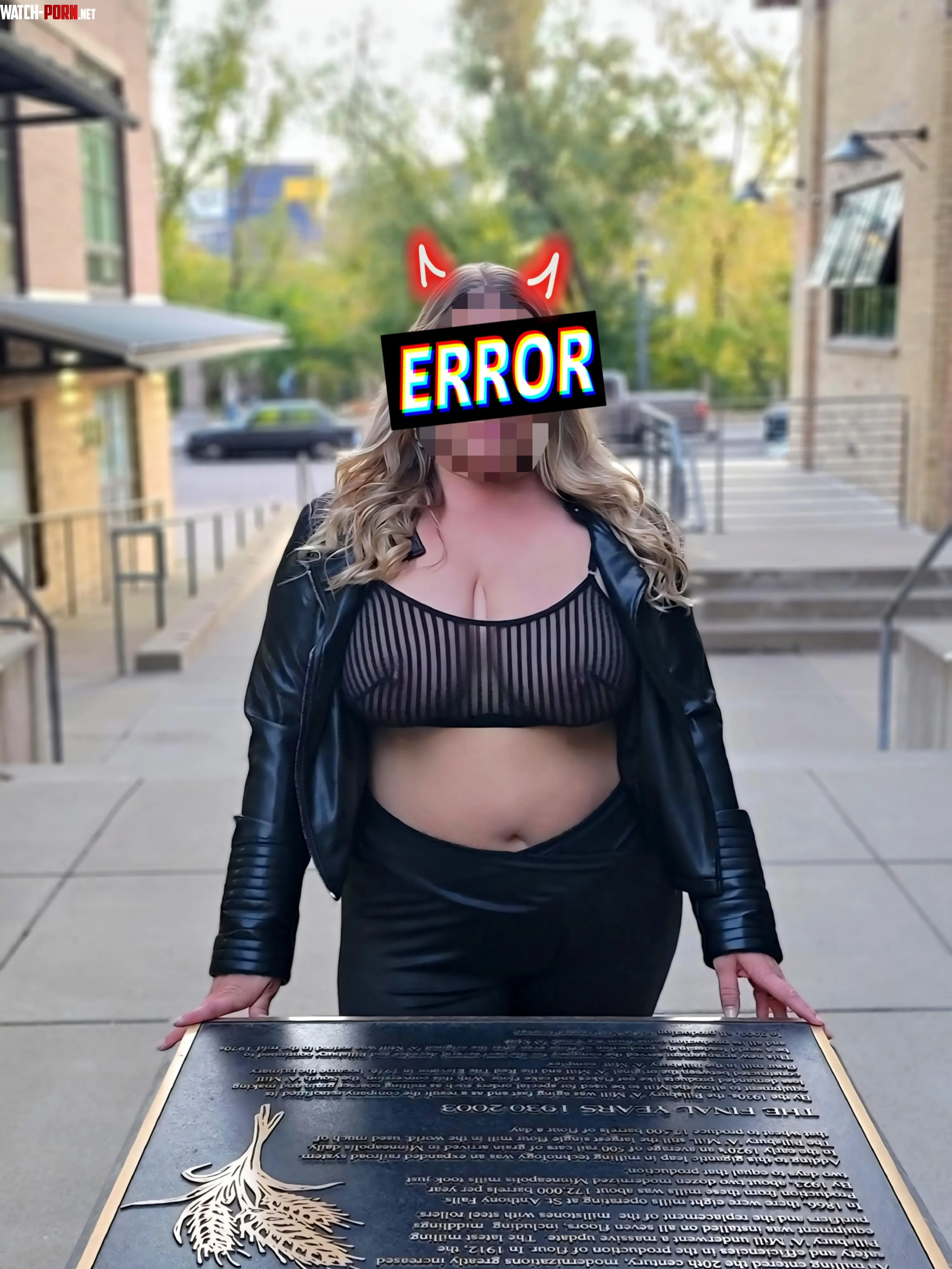 I think I made a few people hard by themaskedhotwife