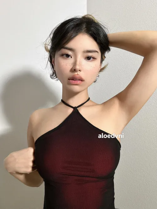 Thumbnail Sensual Choices: Aloedvvni's Dress Dilemma