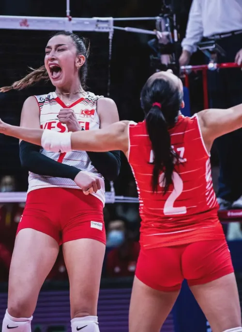 Thumbnail Shining the Spotlight on Volleyball Sensation Hande Baladin by DemarcusNoe in VolleyballGirls Category