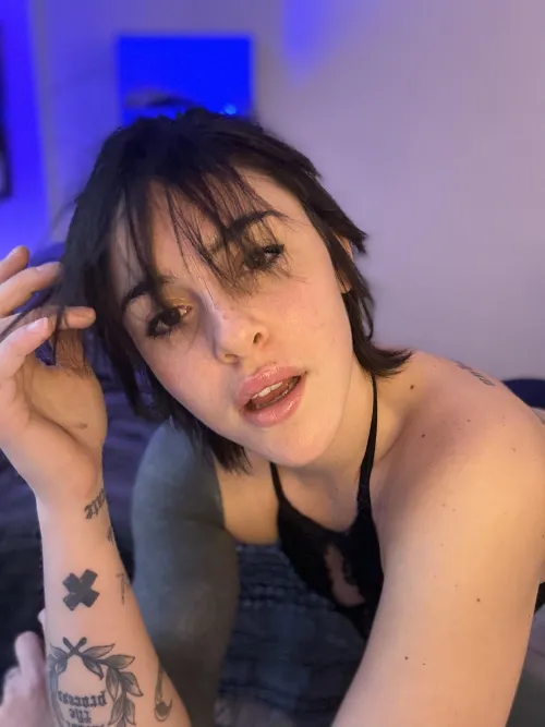 Thumbnail Caught in the Act: PunkGirls' Dilemma with nikkispider