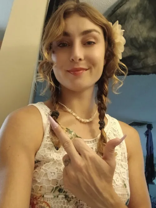 Thumbnail Indulge in Love with Xena_Your_God's NailFetish Trends