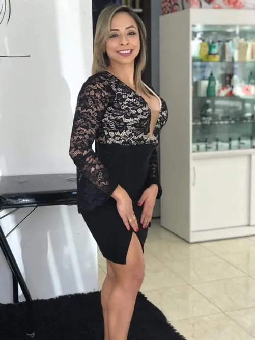Thumbnail Black Magic: girlypinkyx Radiates Vibes in All Black Tight Dress