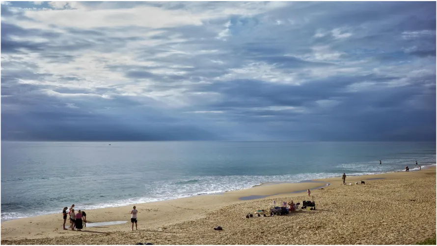 Thumbnail Discovering Kahoolawe Hawaii's Pristine Beach with colapepsikinnie