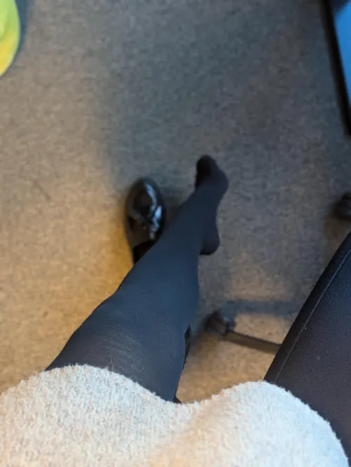 Thumbnail Shoes: On or Off? SubNerdette Explores | Pantyhose Category