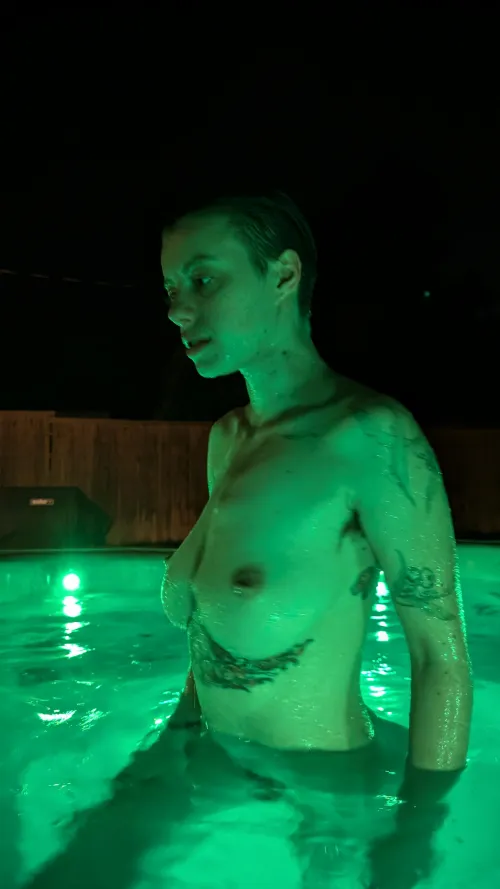 Thumbnail Grow Your Knowledge with LED Lights and Natural Titties