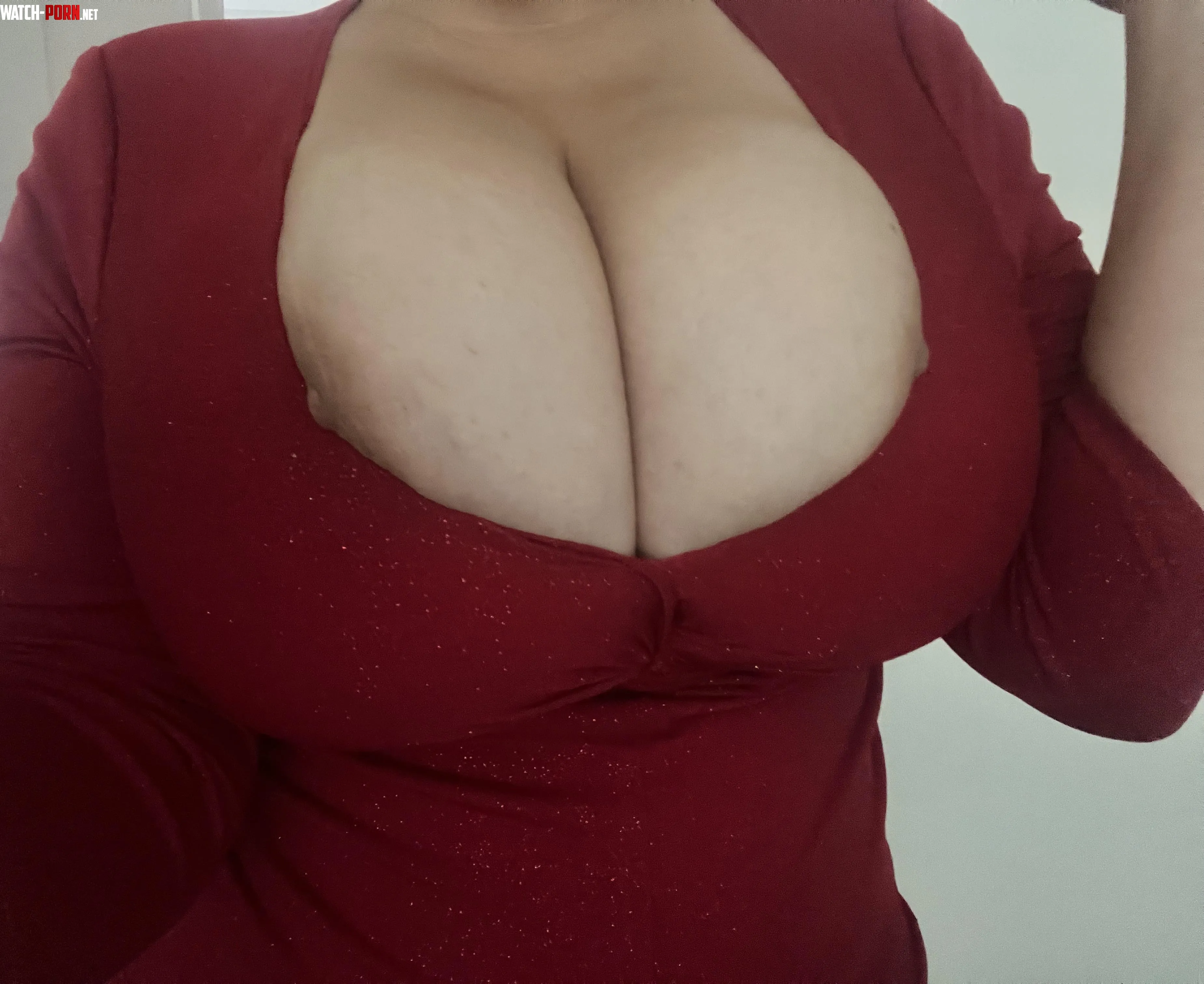 I would be so shy if that happened in public by PristineStretcher