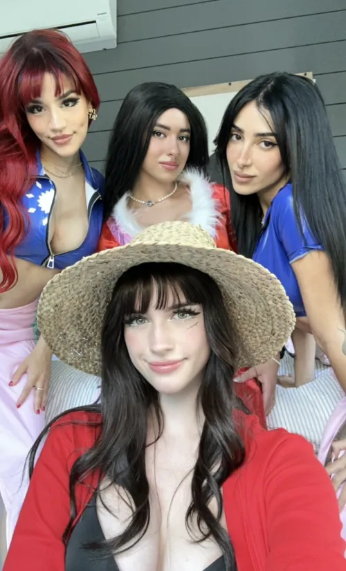 Thumbnail Join adventurehottie to Rewatch One Piece in NSFWCostumes