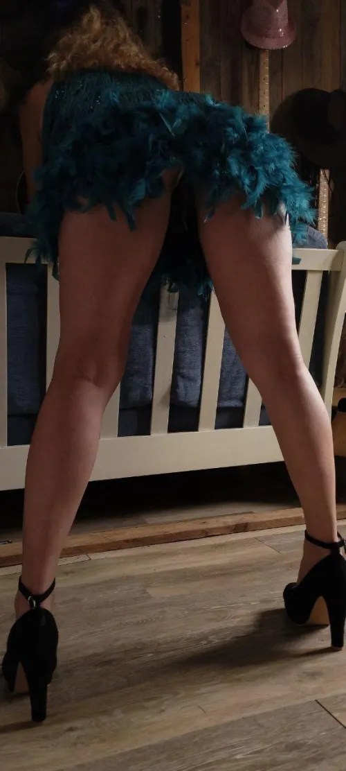 Thumbnail Descubre el Deseo de Caroly02: Mi Culo Necesita Cariño
