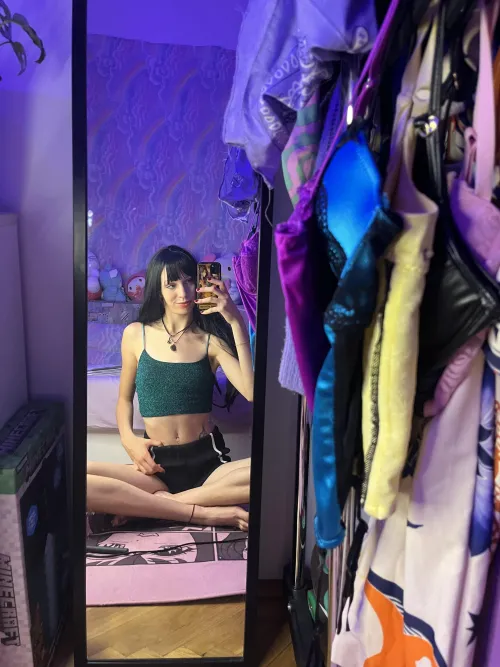 Thumbnail Sassy and Inviting in Croptops | PetiteCherryy's Fashion Forwardness