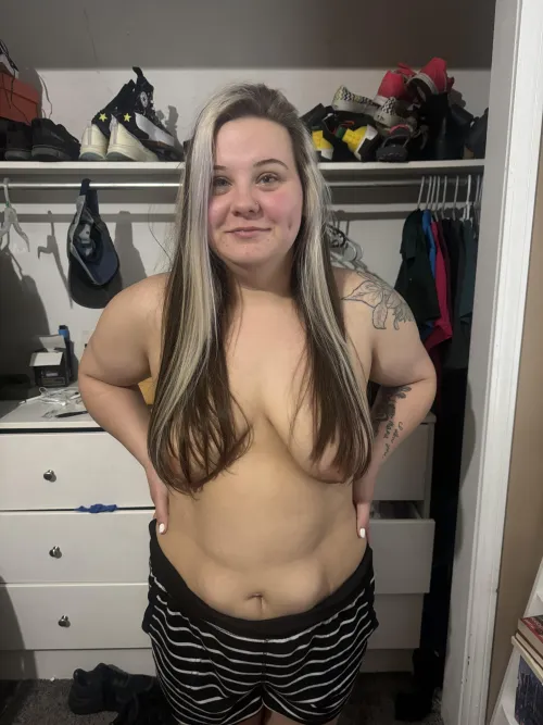 Thumbnail Midwest Motherhood: shinypeachh's BBW Lifestyle Chronicles
