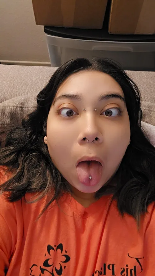 Thumbnail New to This - How Does It Look by darkmagicianinsulin | RealAhegao