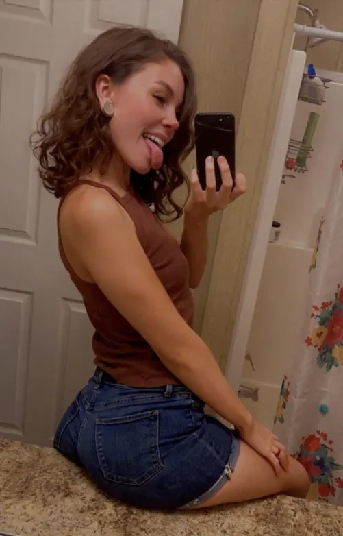 Thumbnail Access Exclusive Content: Nudes and NAughty videos await