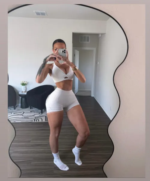 Thumbnail Body Transformation Journey: HotWetHailey's Progress - ThickFit Inspiration