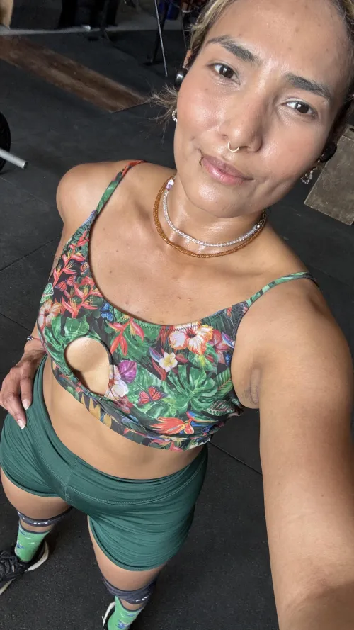 Thumbnail Celebrating Winning Moments | ThickFit by missbolivar