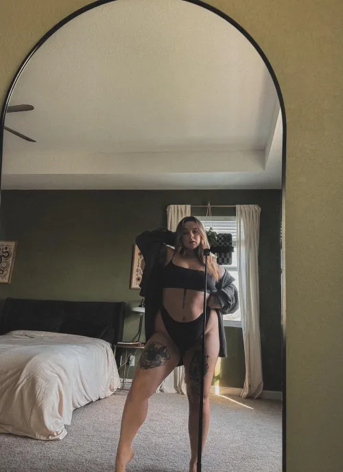 Thumbnail Desire for Backshots in Front of Mirror by gabiii_carter | Slutsofonlyfans Category
