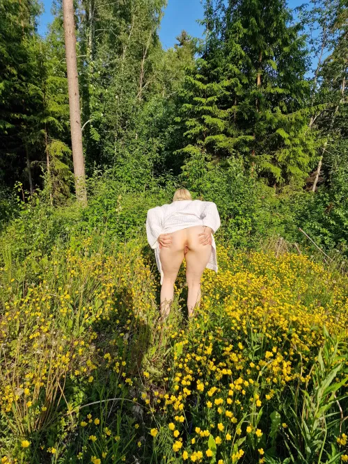 Thumbnail Mooning in Ecstasy: A Tale by Finnishnymph