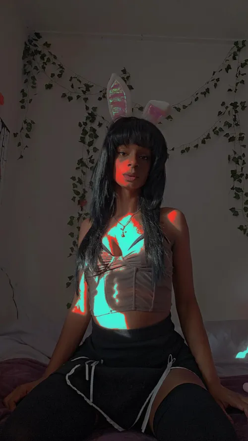 Thumbnail Cute Lighting: Exploring chayennejohnson1996's BunnyGirl Pic