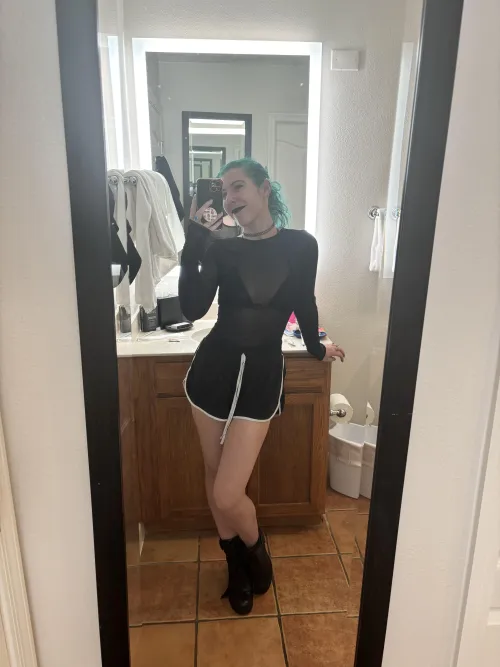 Thumbnail Showing Off a Tight Fit - SexyGirlsInBoots Category by sirenskiss3