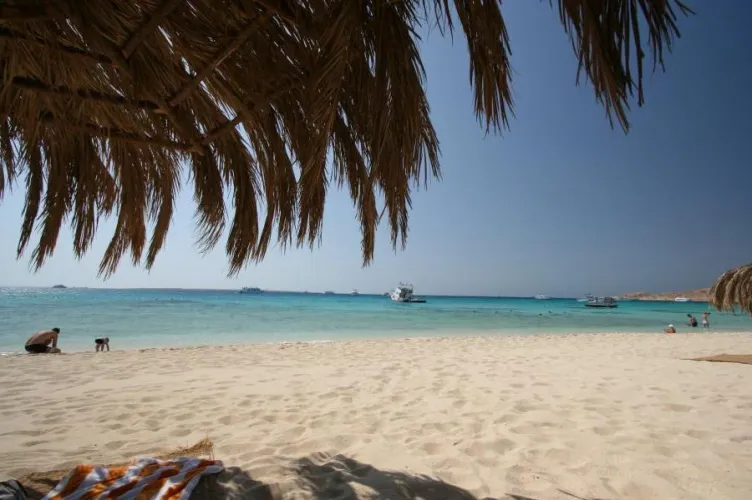 Thumbnail Blue Water and Golden Sands Beach: Explore Egypt's Coastal Charm