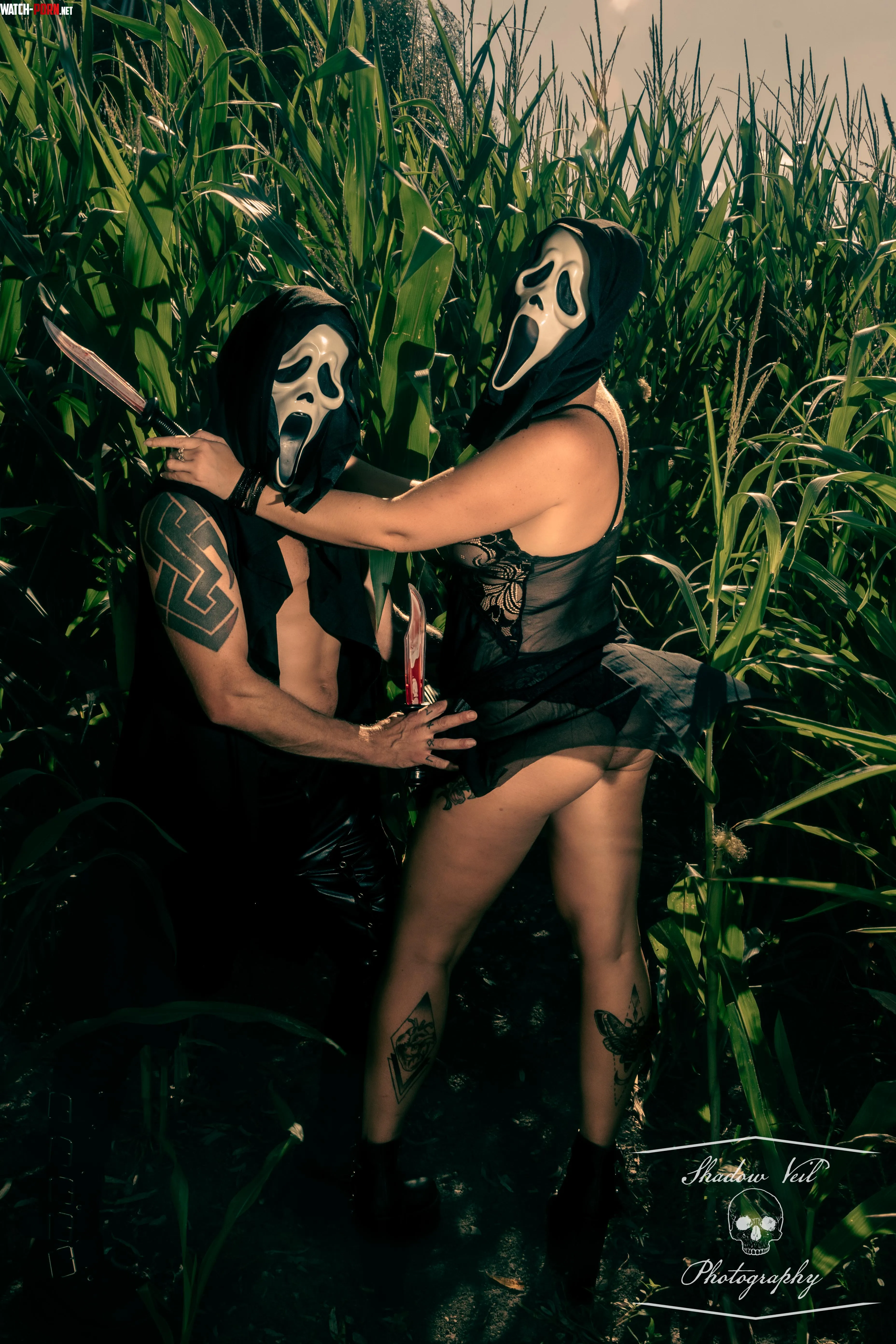 Come to the cornfield with me by angelagodless