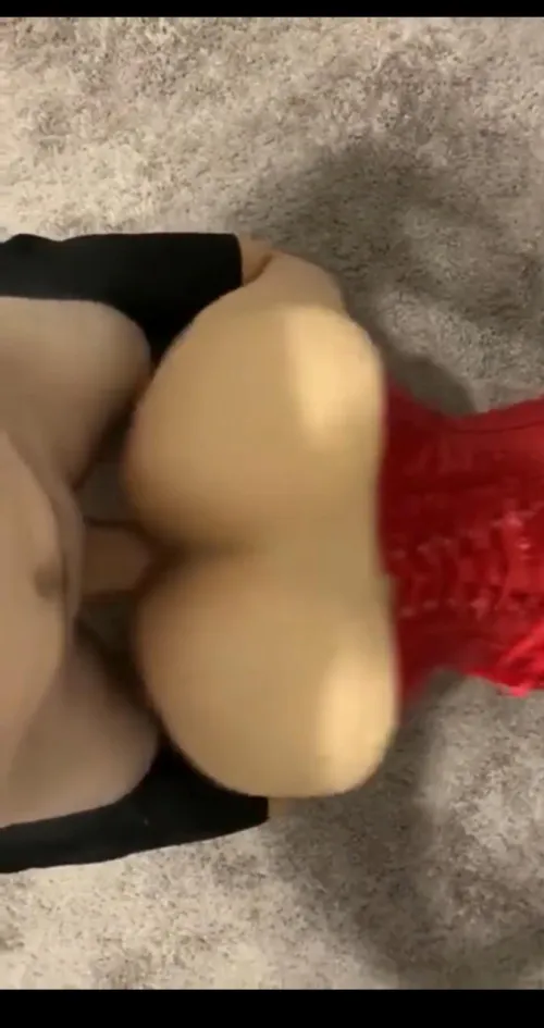 Thumbnail ApprehensiveFig5251 Seeks Assistance: Need Y'all Gooners Help Finding This Vid - SauceforNSFWads Search