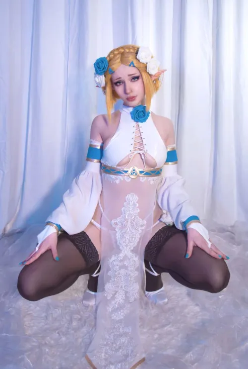 Thumbnail Weird-Doughnut7002 Impresses with Zelda Cosplay
