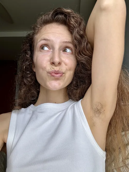 Thumbnail Admiring Gazes: lulusdreamz's Arm-Raising View Pleasures