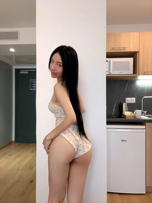 Thumbnail Seeking Body Feedback | realasians by Ellie_Gleam