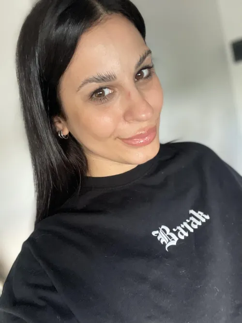 Thumbnail Matching Beauty: Celebrating Brown Eyes and Skin | cinzialove