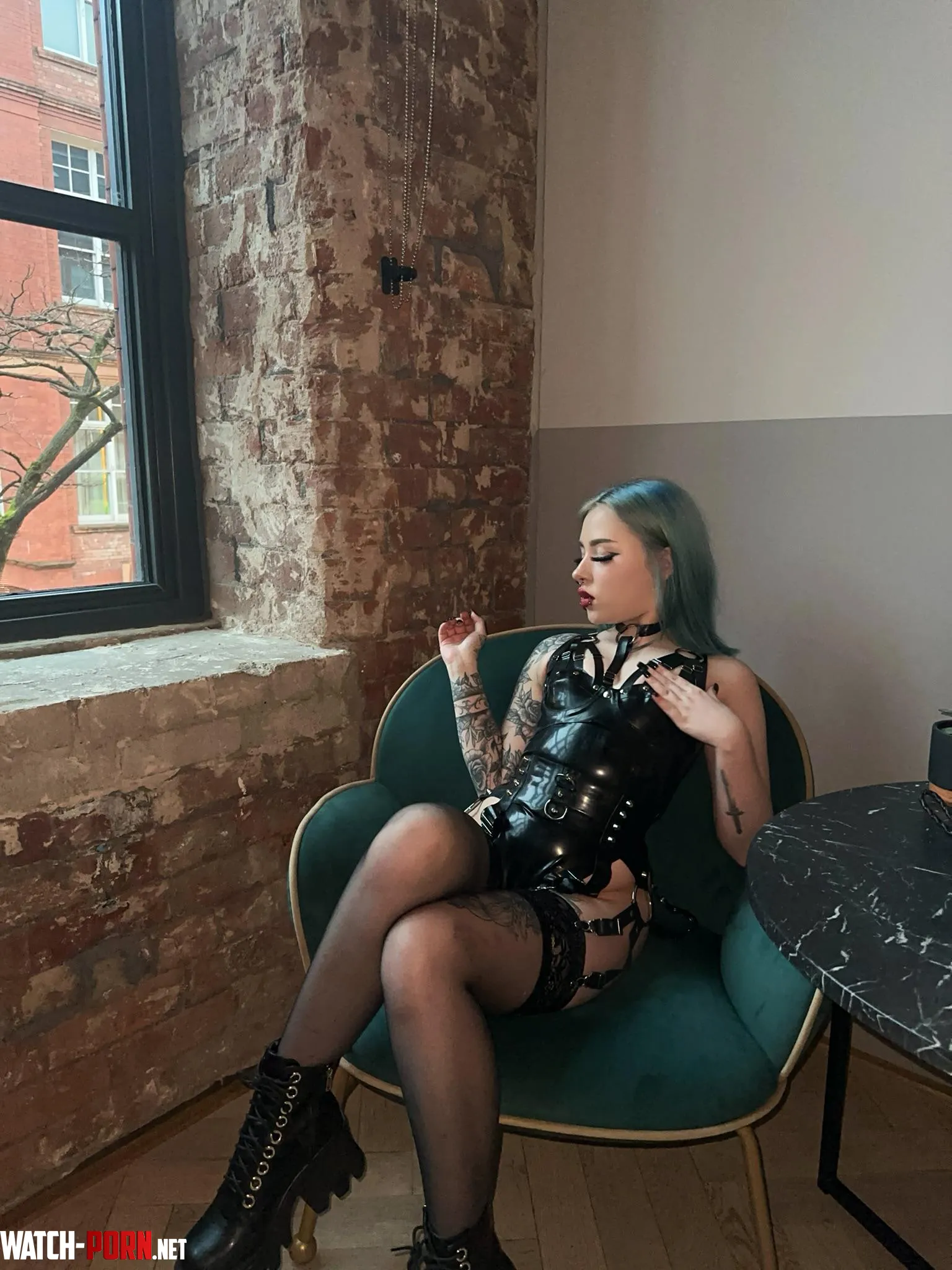 Dominant latex girls are the hottest by notvicii