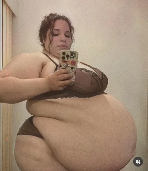 Thumbnail Unveiling the Truth Behind Fake Images by Truecoreaholic