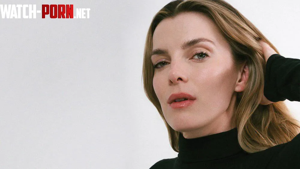 Betty Gilpin by MacJeff2018