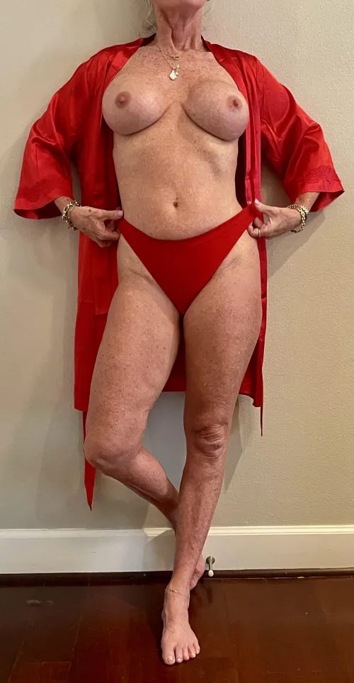 Thumbnail Unleashing Horns: NawtyHellcat's Temptation in Milfdom