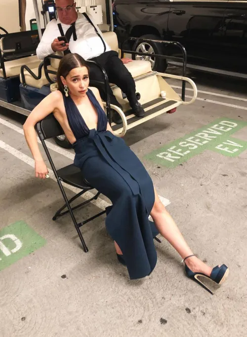 Thumbnail Emilia Clarke: Beauty Personified by BaeberFSN | gentlemanboners