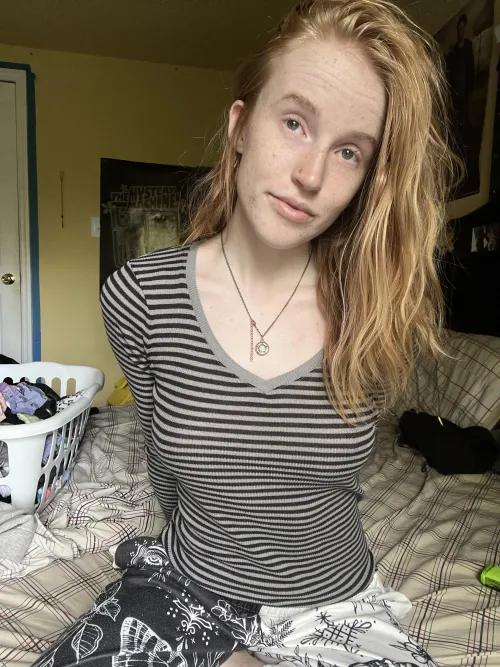 Thumbnail Discovering My True Bra Size: A Journey of Self-Exploration by PaytenPeachy