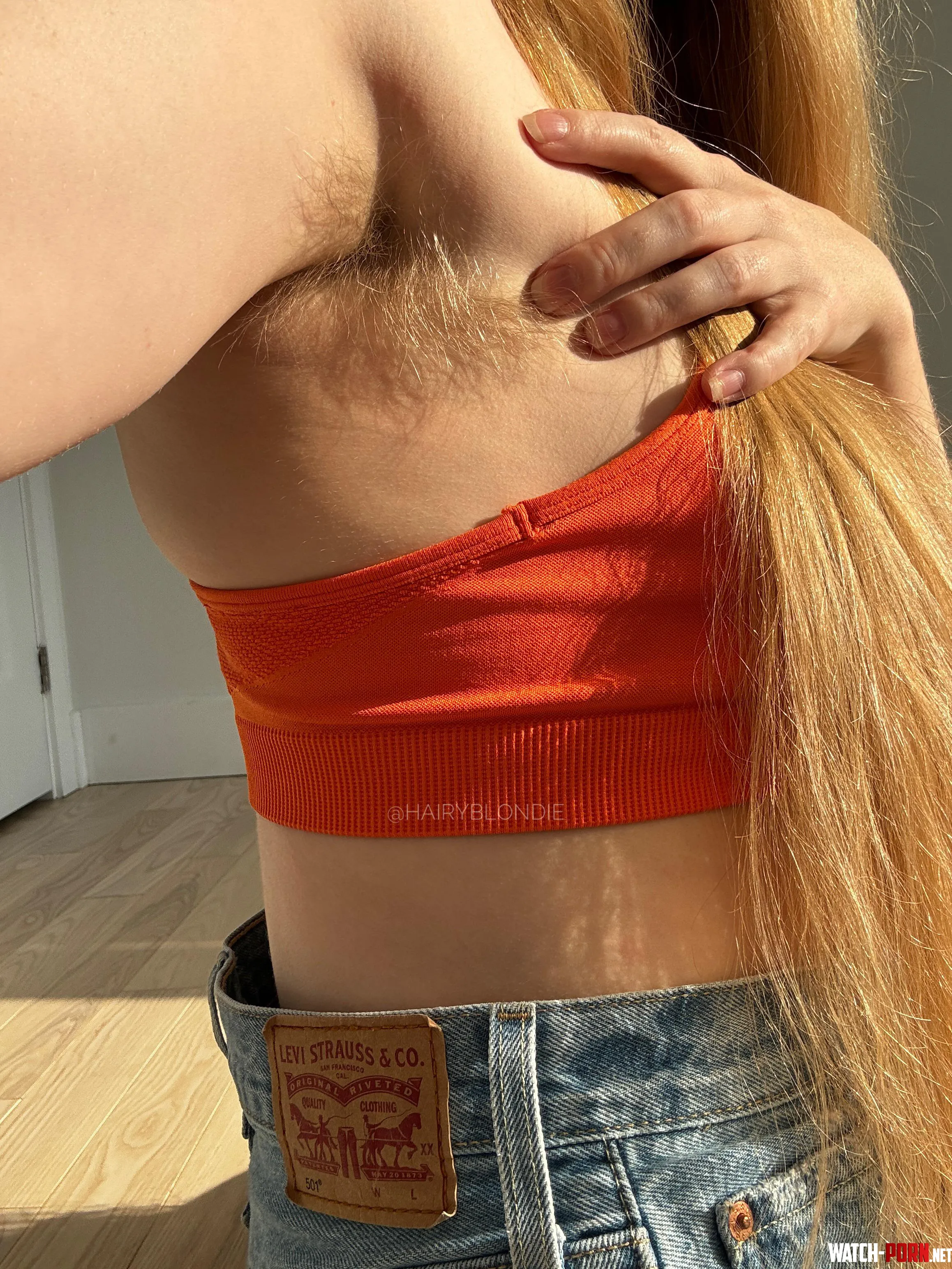 I dont use deodorant why ruin a perfectly good meal by efiwfsn