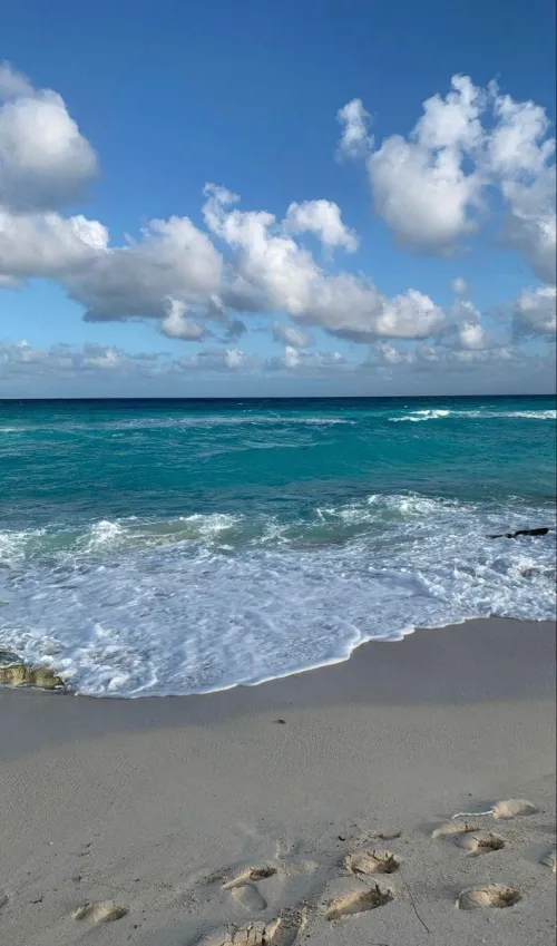 Thumbnail Embrace Bliss at Surfside: My Happy Place on the Beach by HastilyVel