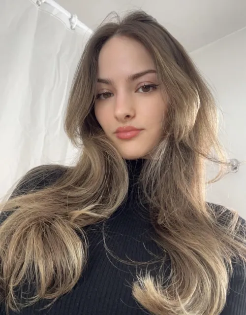 Thumbnail Ken789gh: Introducing Victoria Pfeiffer - Stunning Pretty Girl
