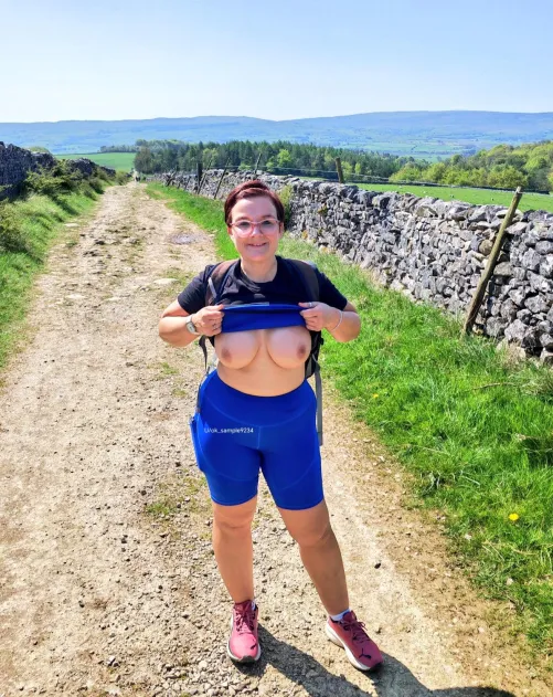 Thumbnail Shorts or No Shorts? Ok_Sample9234's Hiking Dilemma