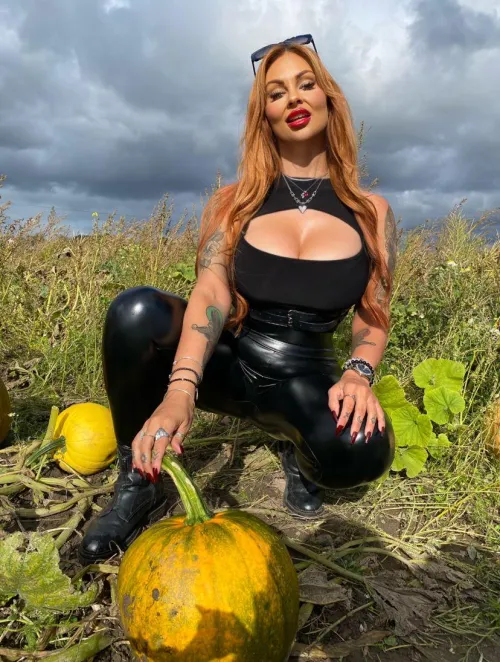 Thumbnail You Can't Beat Leather Leggings by Black_CatBeth in LadiesInLeather