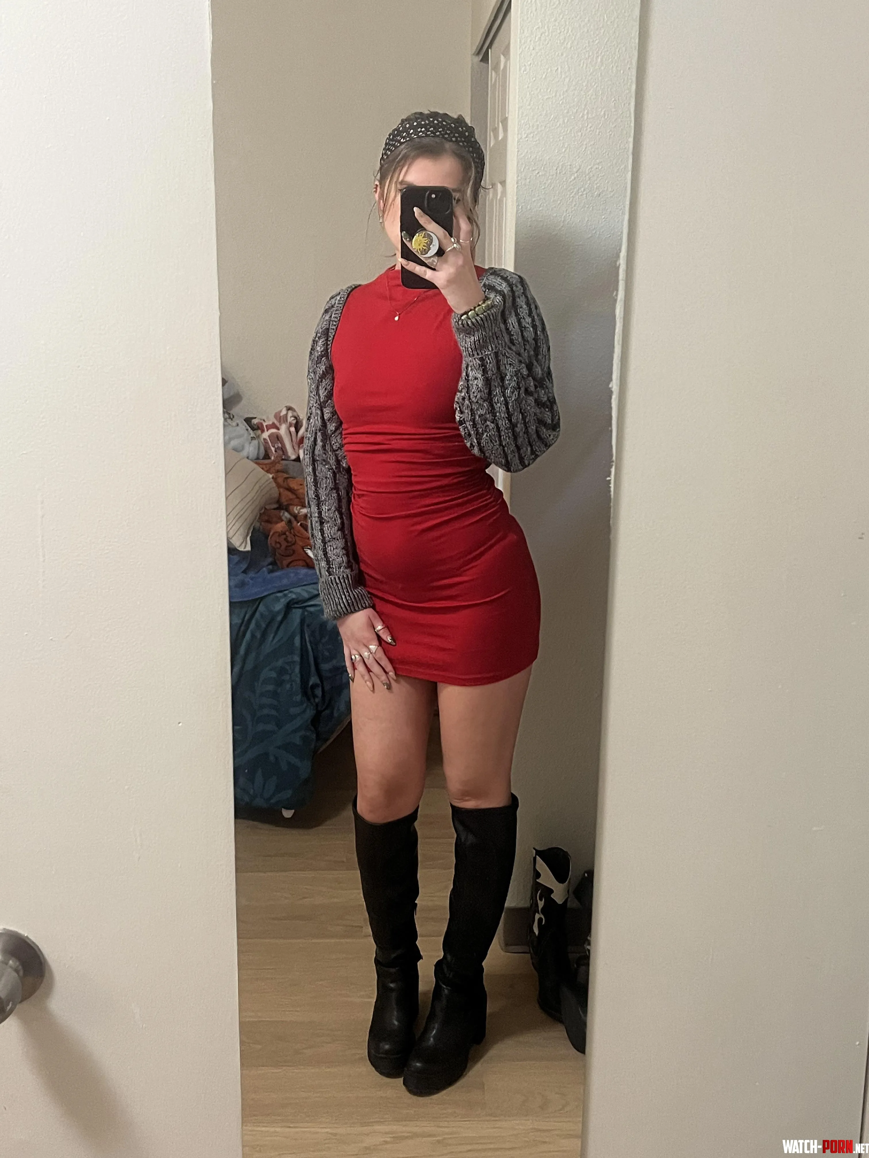 Do you like my outfit by msvioletvixxen