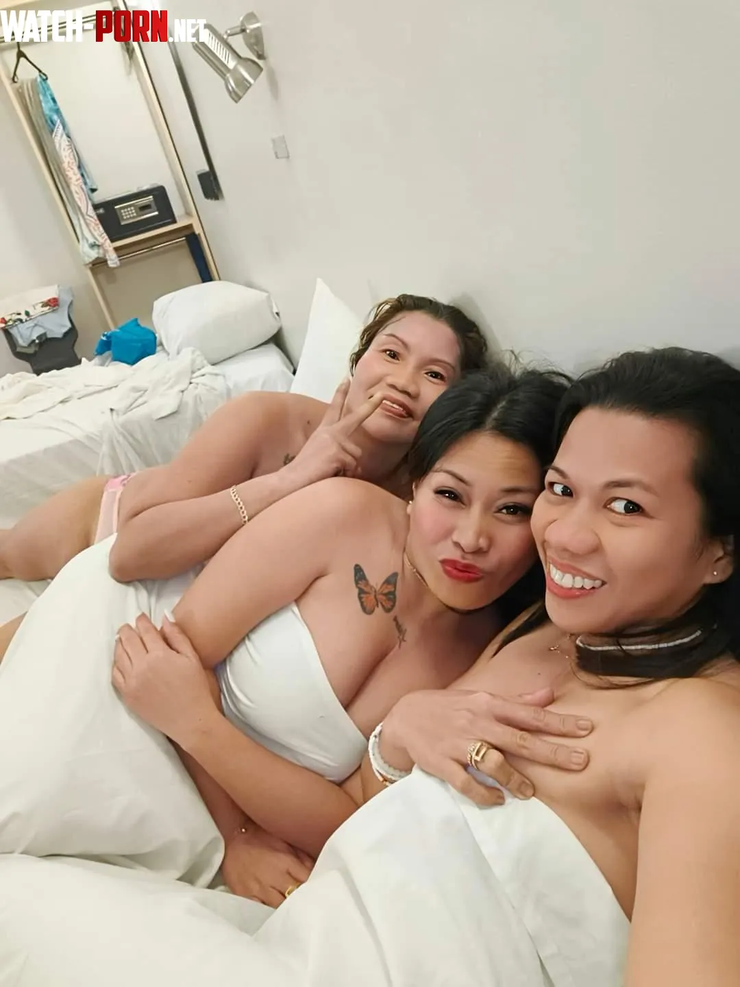 Asian 3 sum waiting for their man by pmb0077